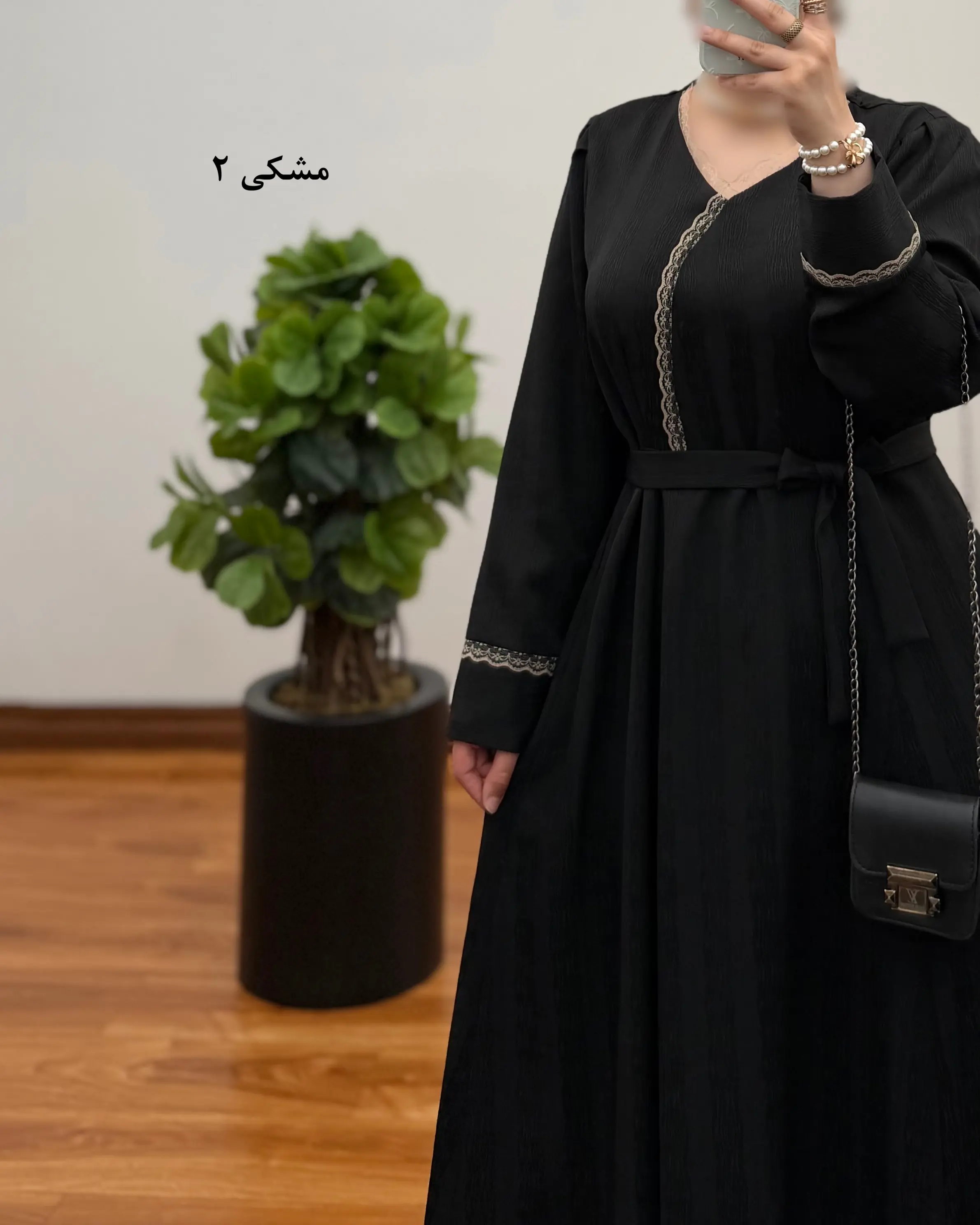 مانتو زنانه سوپرکلوش مدل دلاریس (ویژه محرم)